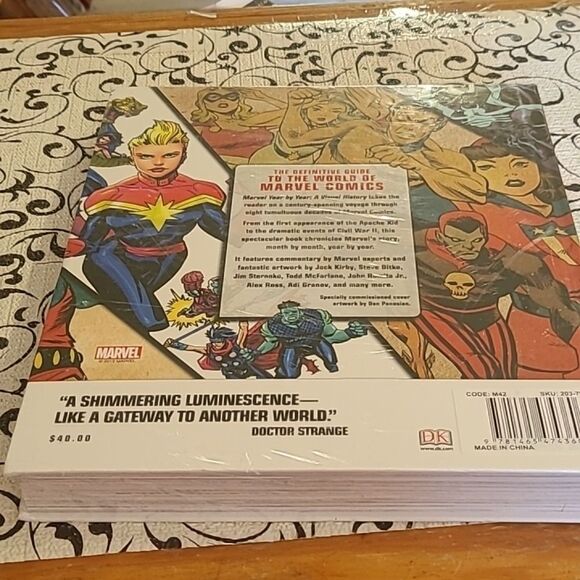 Marvel Year  by Year Book - Picture 2 of 4